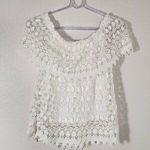 Velvet By Graham & Spencer White Crochet Top Sz M